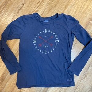 Life Is Good Men’s Crusher Tshirt Blue Long Sleeve Compass With Arrows, M